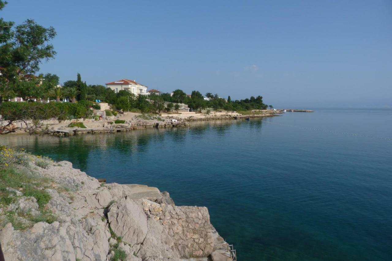 Apartments Monja & Dadi, Malinska, Vantacici Exterior photo